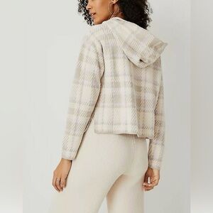 Ann Taylor Plaid Jacquard Beige Lavender Sweater Hoodie Cotton Blend Size XL EUC